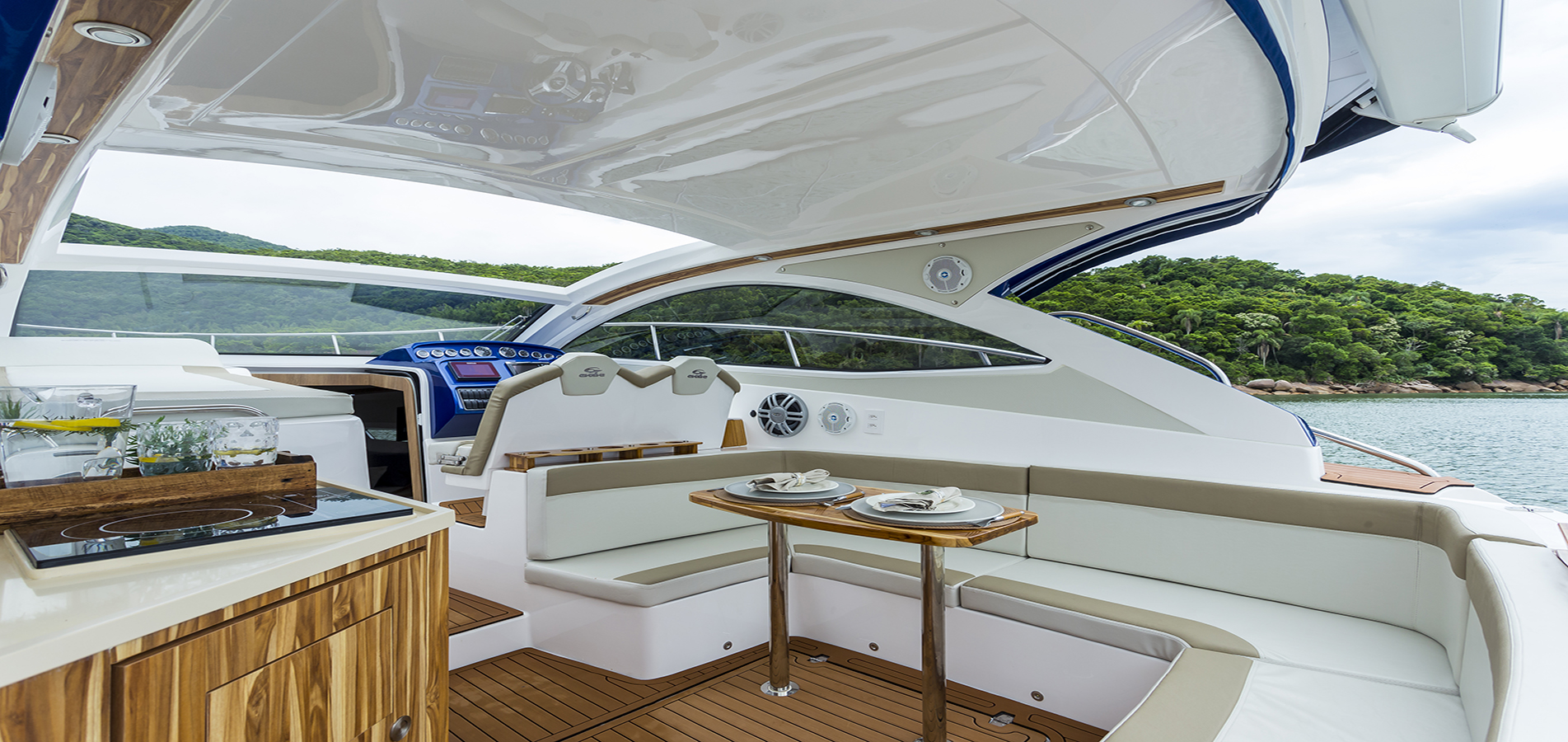 Evolve Boats